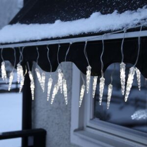 LED Lichterkette Eiszapfen - 40 kaltweiße Eiszpafen - L: 3